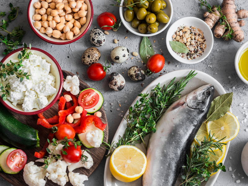 The Mediterranean diet includes plenty of fresh fruits, vegetables, and lean proteins.