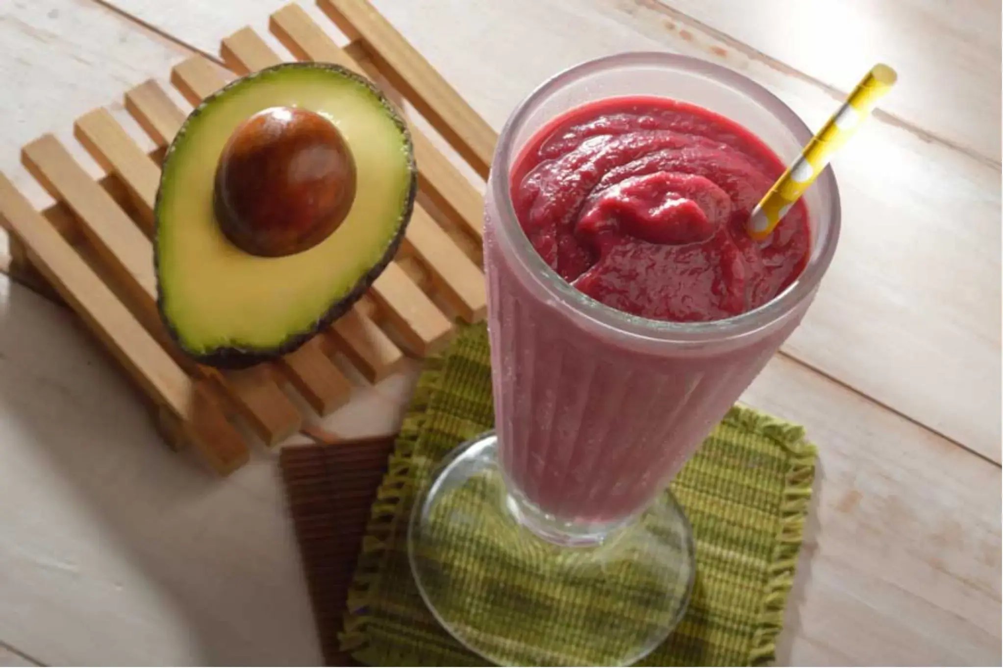 Tropical Smoothie with Beets, Pineapple, Avocado, & O