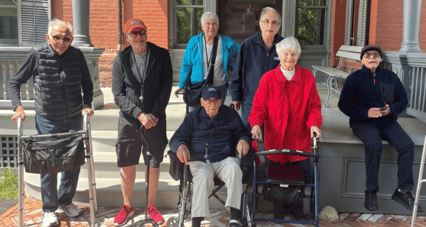 seniors at sagamore hill